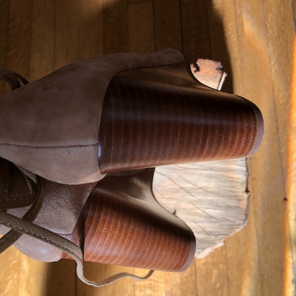 NEW Mary Janes Leather Shoes - Picture 6 of 6